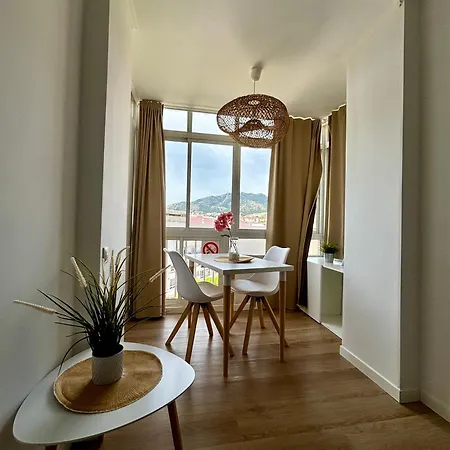 Ar - And Modern In Appartement *